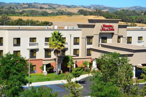 Hampton Inn & Suites Paso Robles - Hotel Overview and Location