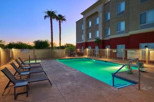Hampton Inn & Suites Ridgecrest - Hotel Overview