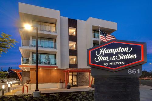 Hampton Inn & Suites Sunnyvale-Silicon Valley, Ca - Hotel Overview