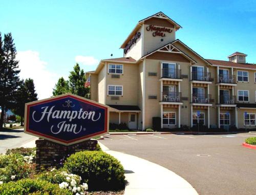 Hampton Inn Ukiah - Hotel Overview