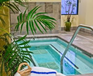 Hawthorn Suites by Wyndham-Oakland/Alameda - Location and Accessibility