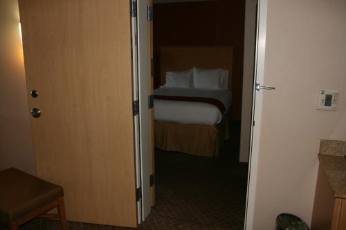 Holiday Inn Express Stockton Southeast, an IHG Hotel - Hotel Overview