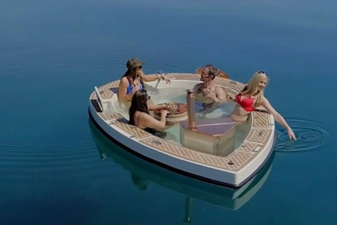 Hot Tub Boat Rentals in the San Francisco Bay