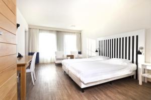 Hotel Bommelje - Amenities and Services