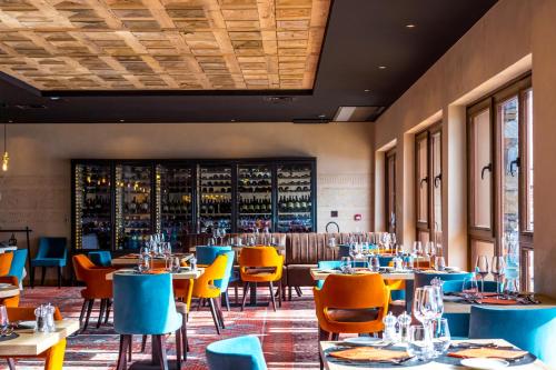 Hotel Daria-I Nor by Les Etincelles - Location and Nearby Attractions