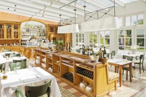 Hotel De Bilderberg - Facilities and Amenities