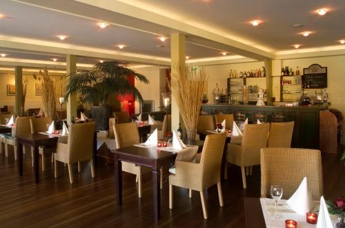 Hotel De Harmonie - Hotel Overview