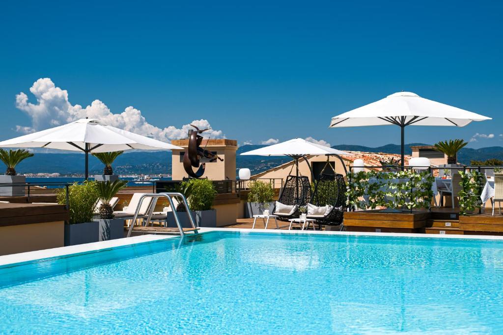 Hotel De Paris Saint-Tropez Review