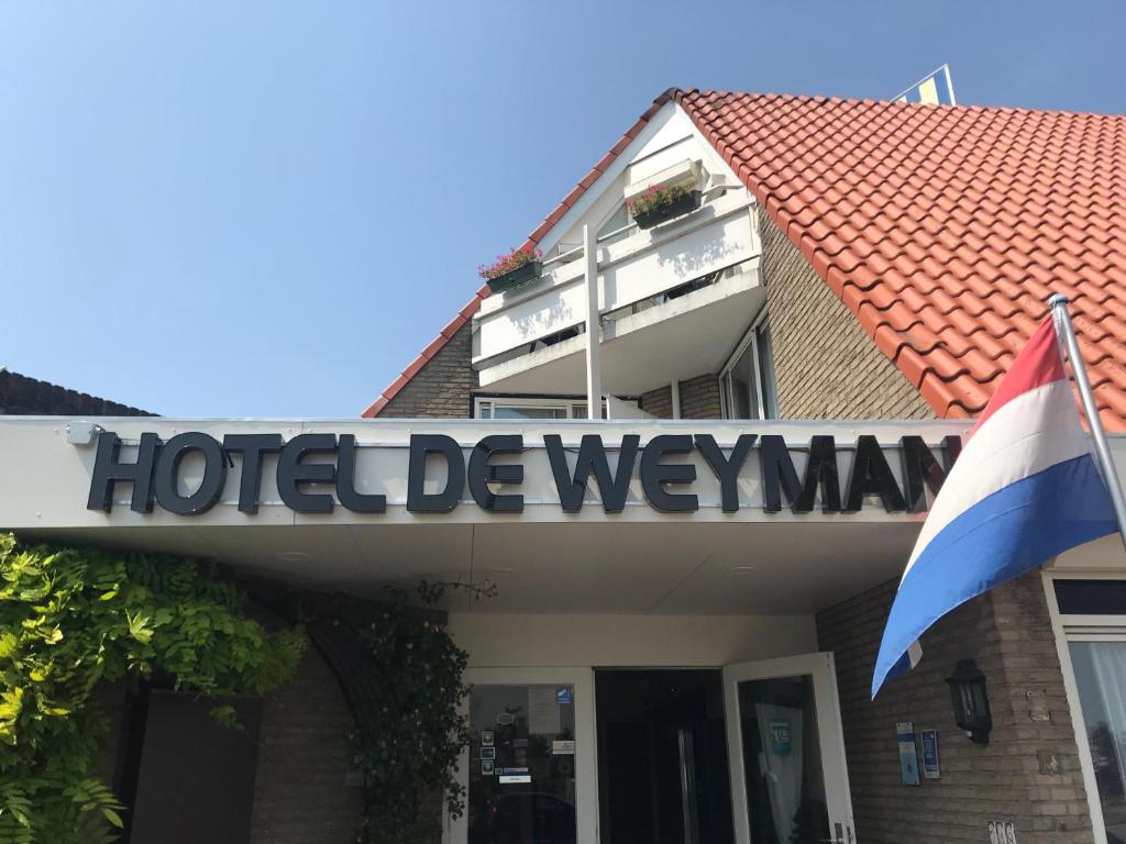 Hotel De Weyman - Hotel Overview and Location