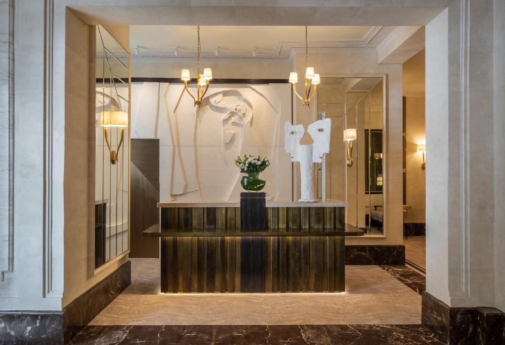 Hotel Elysia by Inwood Hotels Review