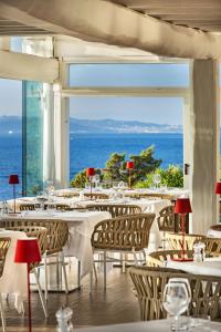 Hotel La Rocca Resort & Spa - Hotel Overview and Location