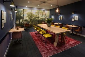 Hotel Lion DOr - Hotel Overview