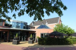 Hotel Mijdrecht Marickenland - Location and Nearby Attractions