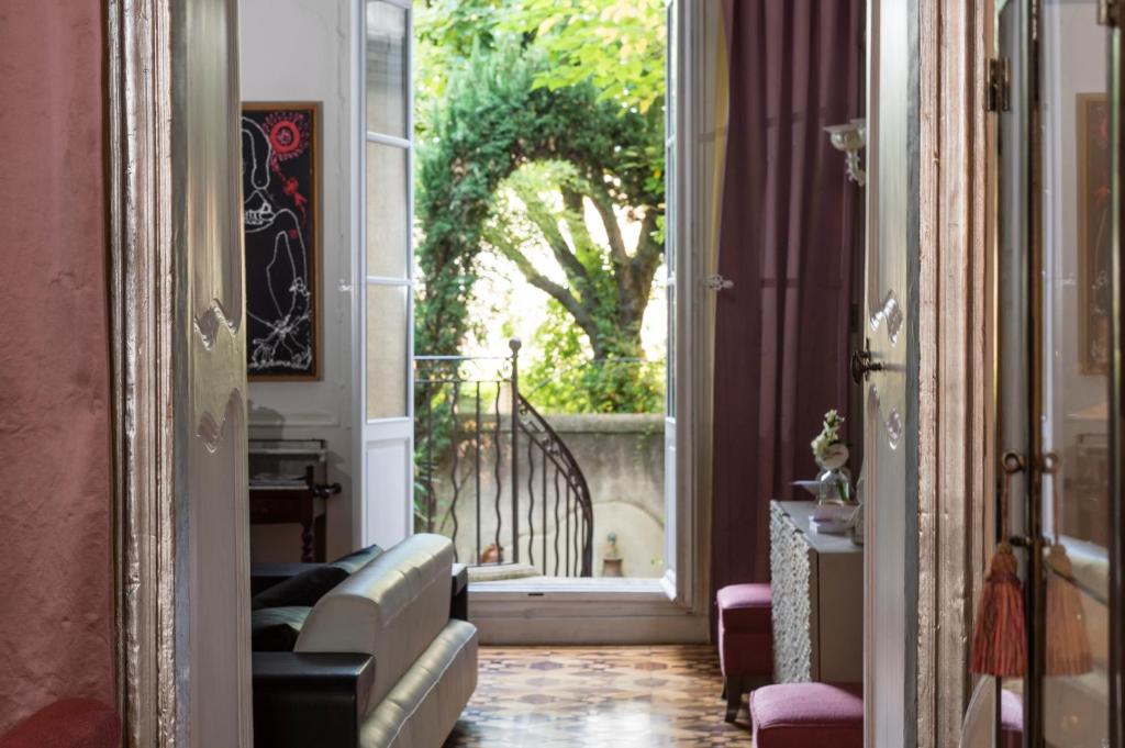 Hotel Particulier Le 28 Review