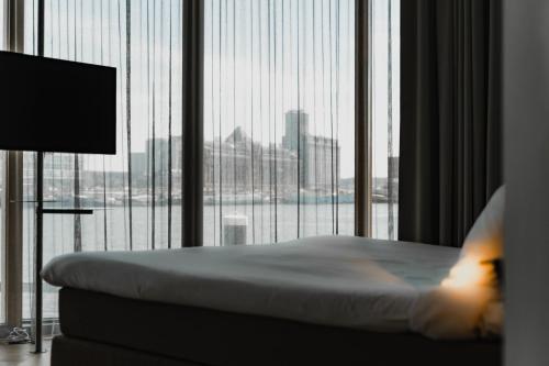 Hotel Pontsteiger - Location and Accessibility
