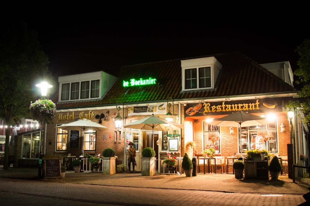 Hotel Restaurant De Boekanier - Overview and Location