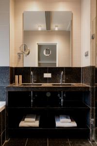 Hotel Roemer Amsterdam - Hotel Overview