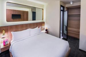 Hotel Shocard Broadway, Times Square - Location and Accessibility