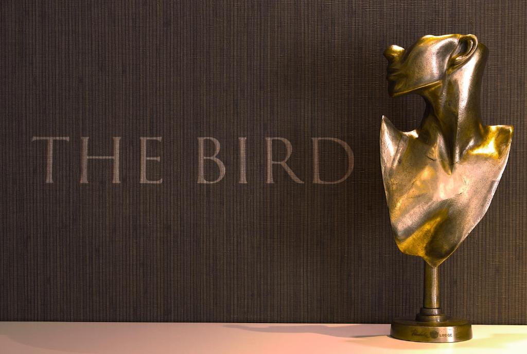 Hotel The Bird - Overview and Location