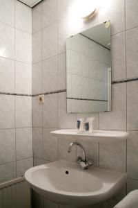 Hotel the Town Hall Uithuizen - Overview of Hotel Het Gemeentehuis