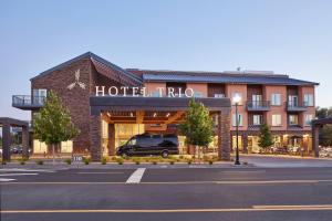 Hotel Trio Healdsburg - Exceptional Location and Attractions