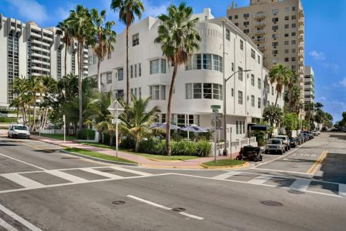 Hotel Trouvail Miami Beach - Hotel Overview and Location