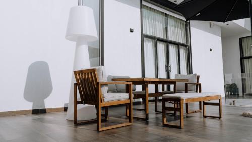 Hummingbird Rak - Exceptional Guest Reviews