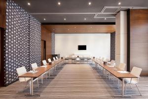 Hyatt Place Dubai Wasl District Residences - Location and Nearby Attractions