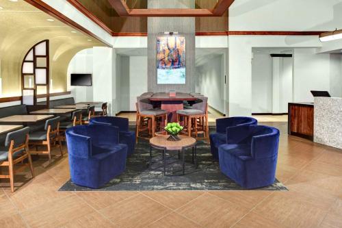 Hyatt Place Sacramento Rancho Cordova - Overview of the Hotel