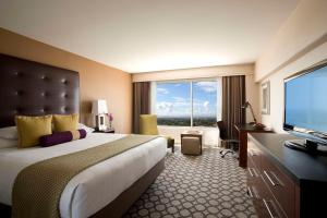 Hyatt Regency Orange County - Excellent Location and Proximity