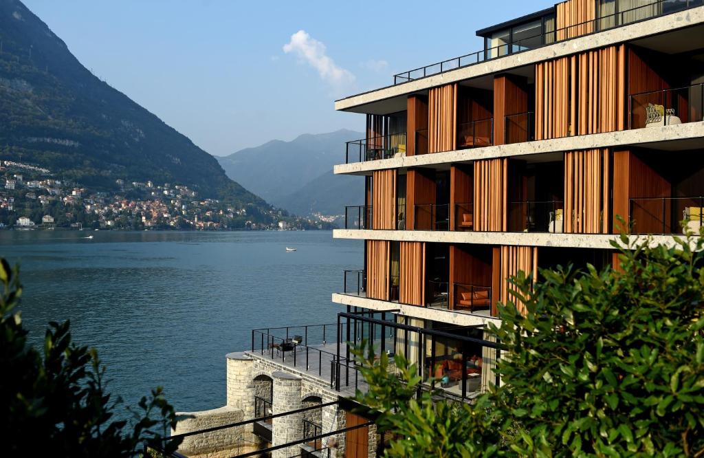Il Sereno Lake Como Review
