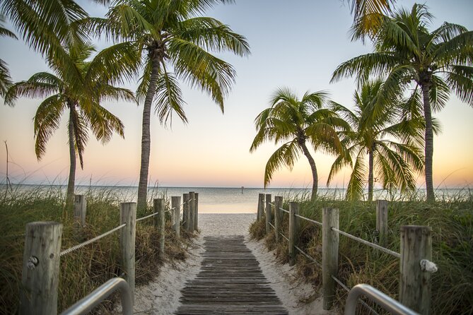 Key West Walking Tour With Glass Bottom Boat Cruise