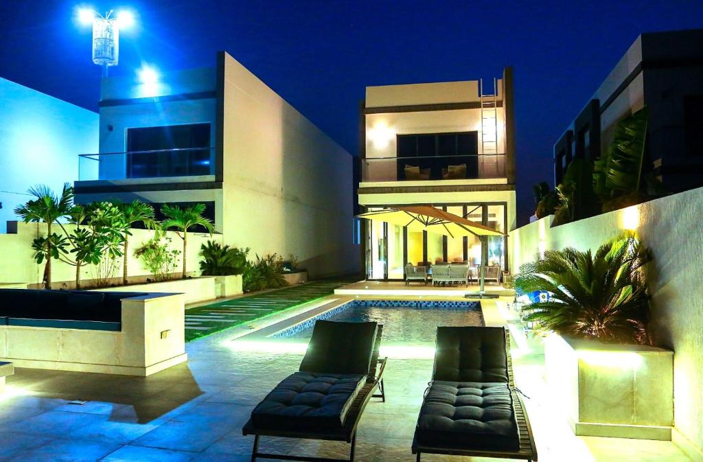 KL Waterfront Luxury Villa 4 BR – Al Dana Island Fujairah Review