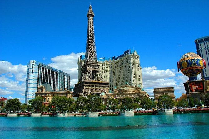 Las Vegas Airport LAS Private Transfer to Las Vegas City in Luxury Car