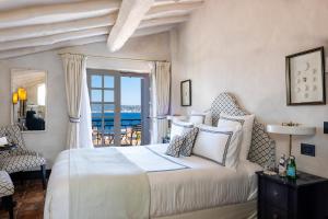 Le Yaca Saint-Tropez - Hotel Location and Nearby Attractions