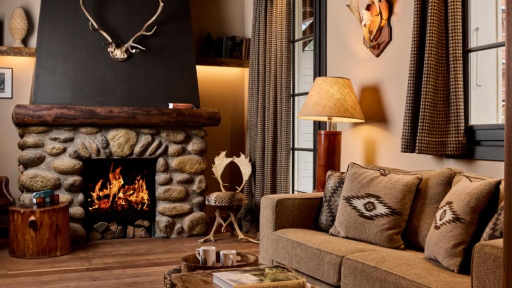 Lodge Park Review