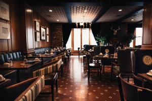 Los Angeles Athletic Club - Hotel Overview and Location