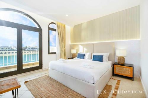 LUX The White Palm Villa - Property Overview