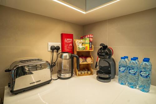 MagnoliasVHR- Dubai Creek Harbour Aparthotel - Condo Apartment UAE - Accommodation and Amenities