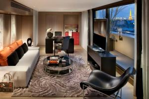 Mandarin Oriental, Paris - Exceptional Location and Nearby Landmarks