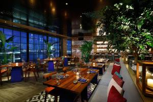 Marriott Resort Palm Jumeirah, Dubai - Resort Overview