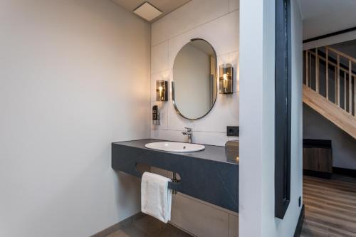 MERICI Hotel Sittard - Location and Setting