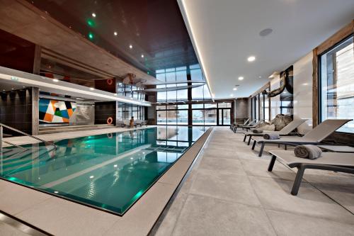 MGM Hotels & Residences - Residence Alexane - Location and Accessibility