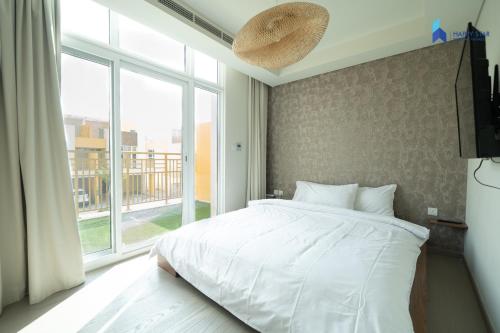 Modern 3BR Villa, DAMAC Hills 2 - Property Overview