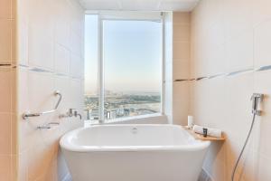 Nassima Tower Hotel Apartments - Overview and Location