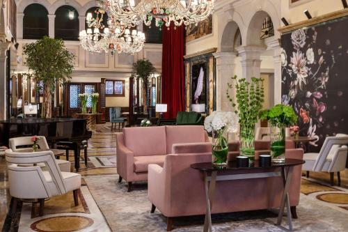 NH Collection Grand Hotel Palazzo Dei Dogi - Hotel Overview and Location