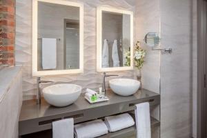 NH Collection New York Madison Avenue - Hotel Overview and Location