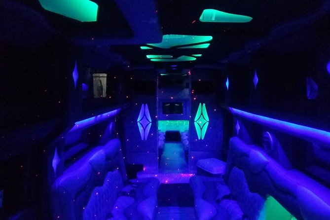 NYC Sightseeing Tour Manhattan (Party Galaxy H2 Hummer)