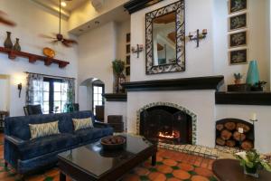 Oxford Suites Pismo Beach - Hotel Overview