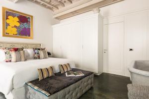 Palazzo Delle Pietre - Luxury Apartments - Property Overview